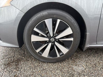 2021 Nissan Altima 2.5 SV