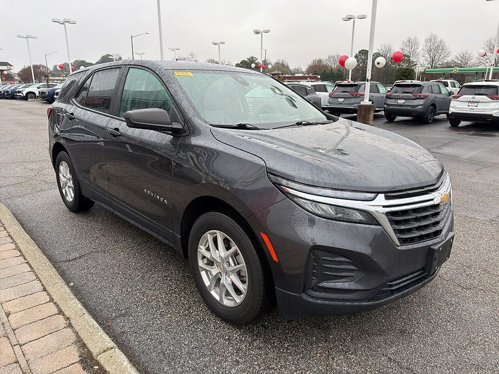 2022 Chevrolet Equinox LS