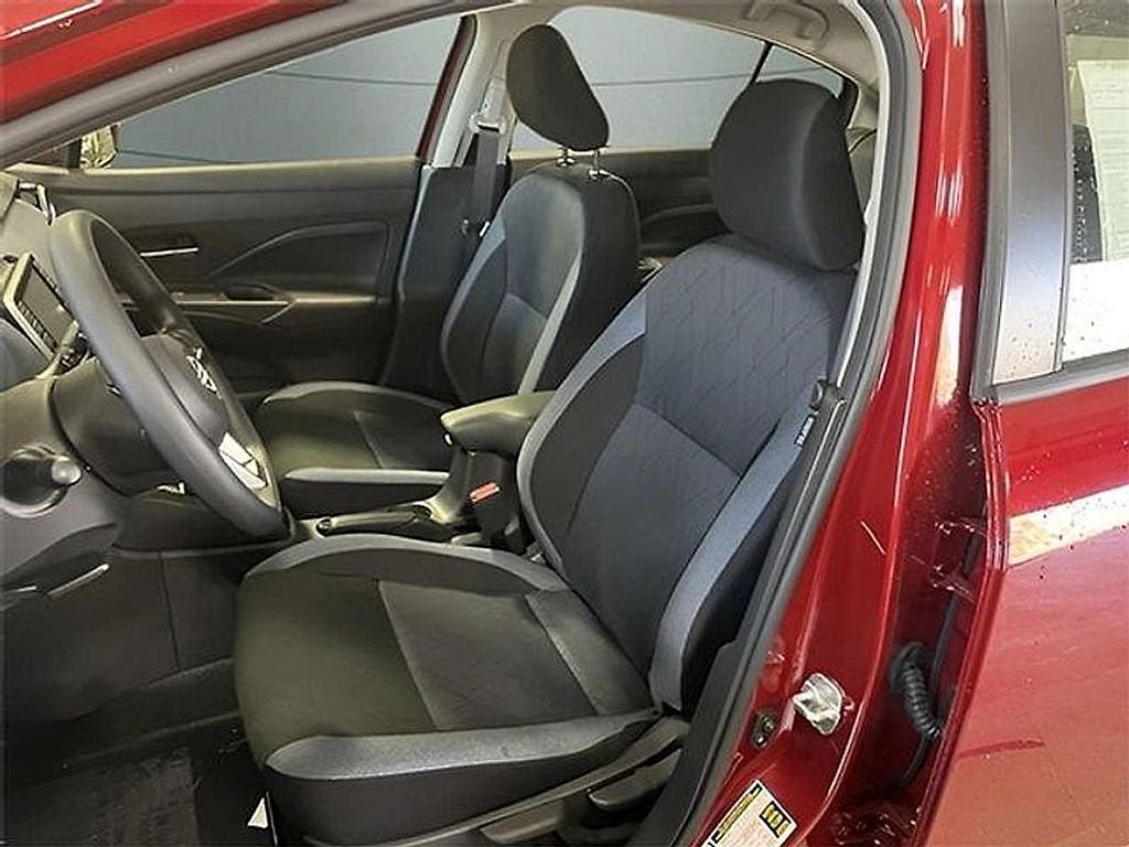 2024 Nissan Versa SV