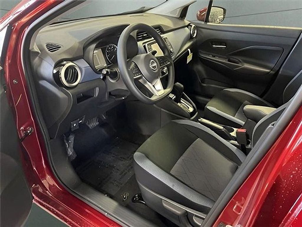 2024 Nissan Versa SV