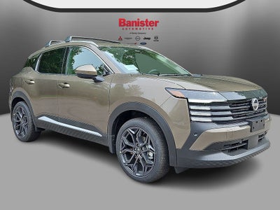 2025 Nissan Kicks SR