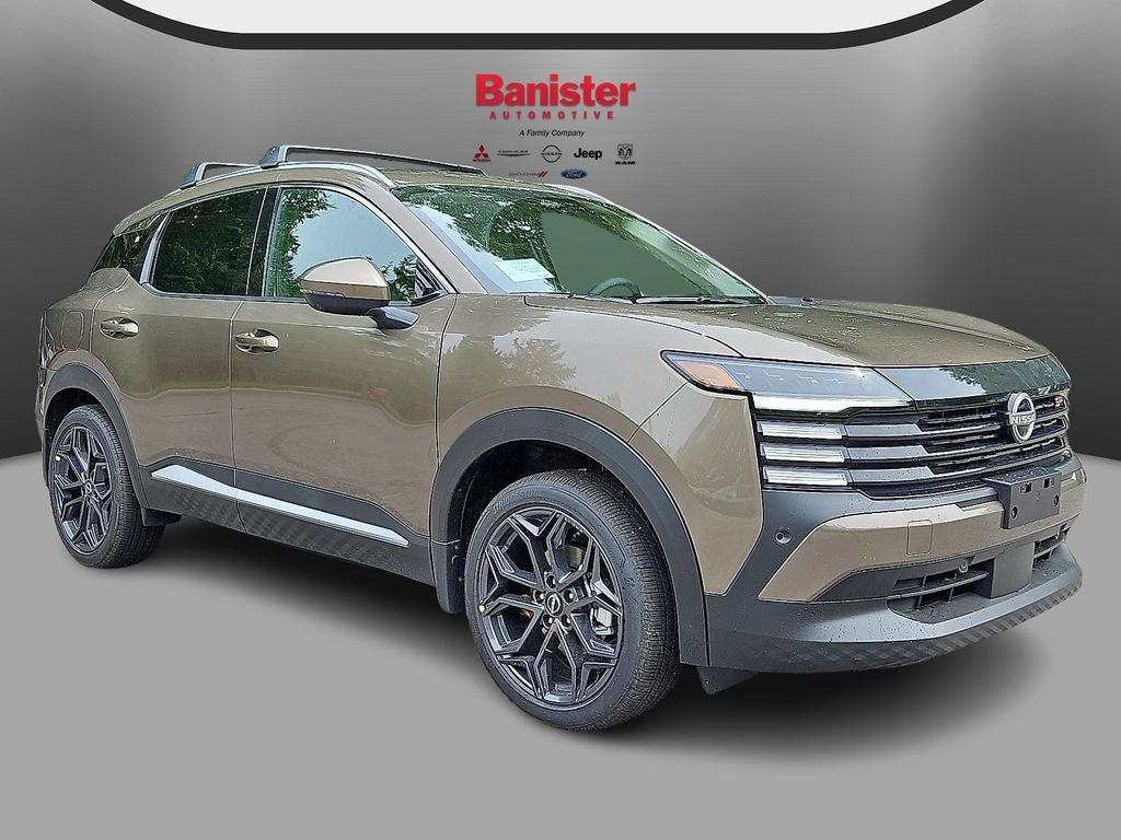 2025 Nissan Kicks SR