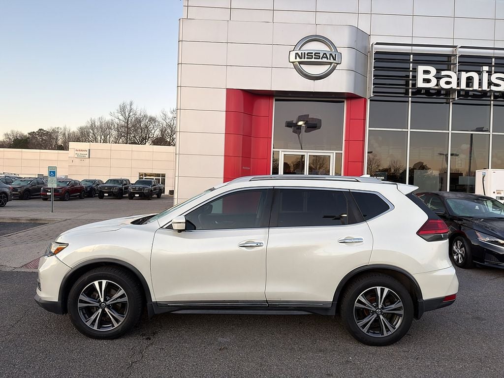 2017 Nissan Rogue SL