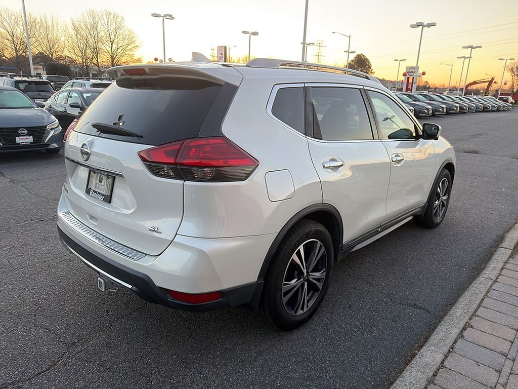 2017 Nissan Rogue SL