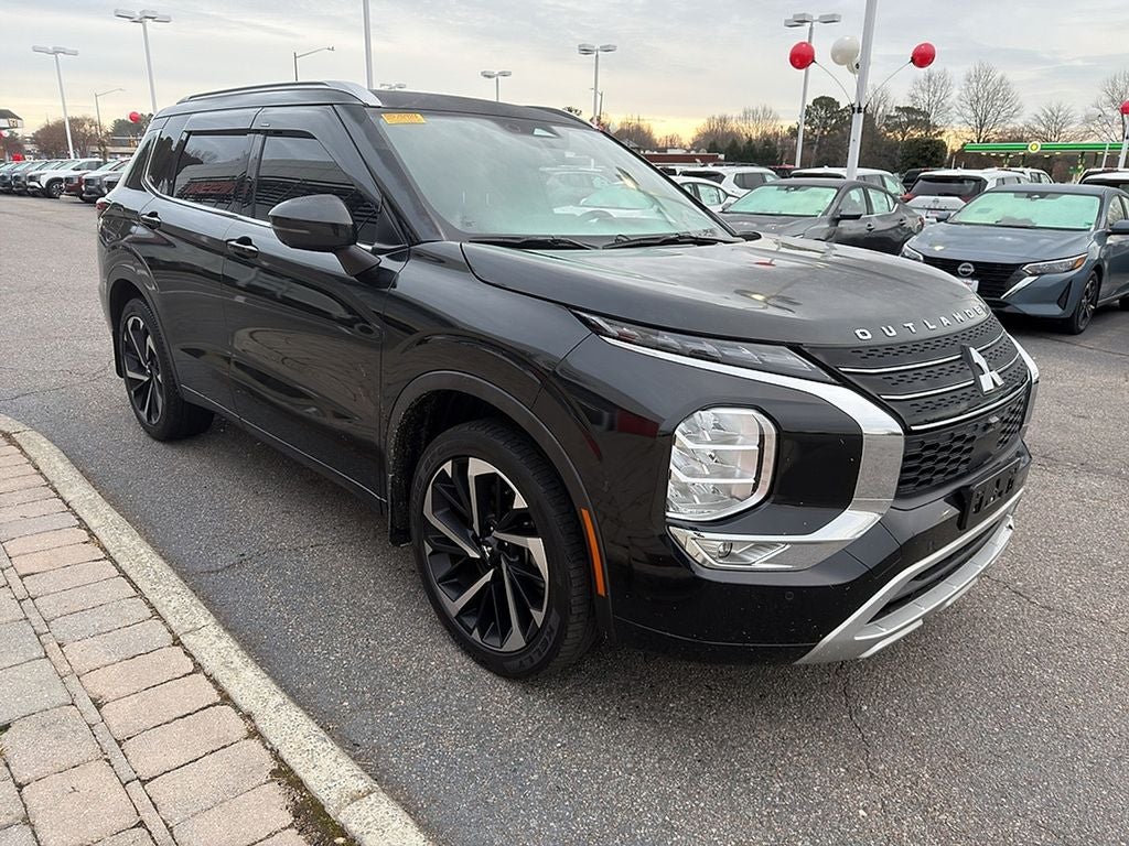 2022 Mitsubishi Outlander SEL
