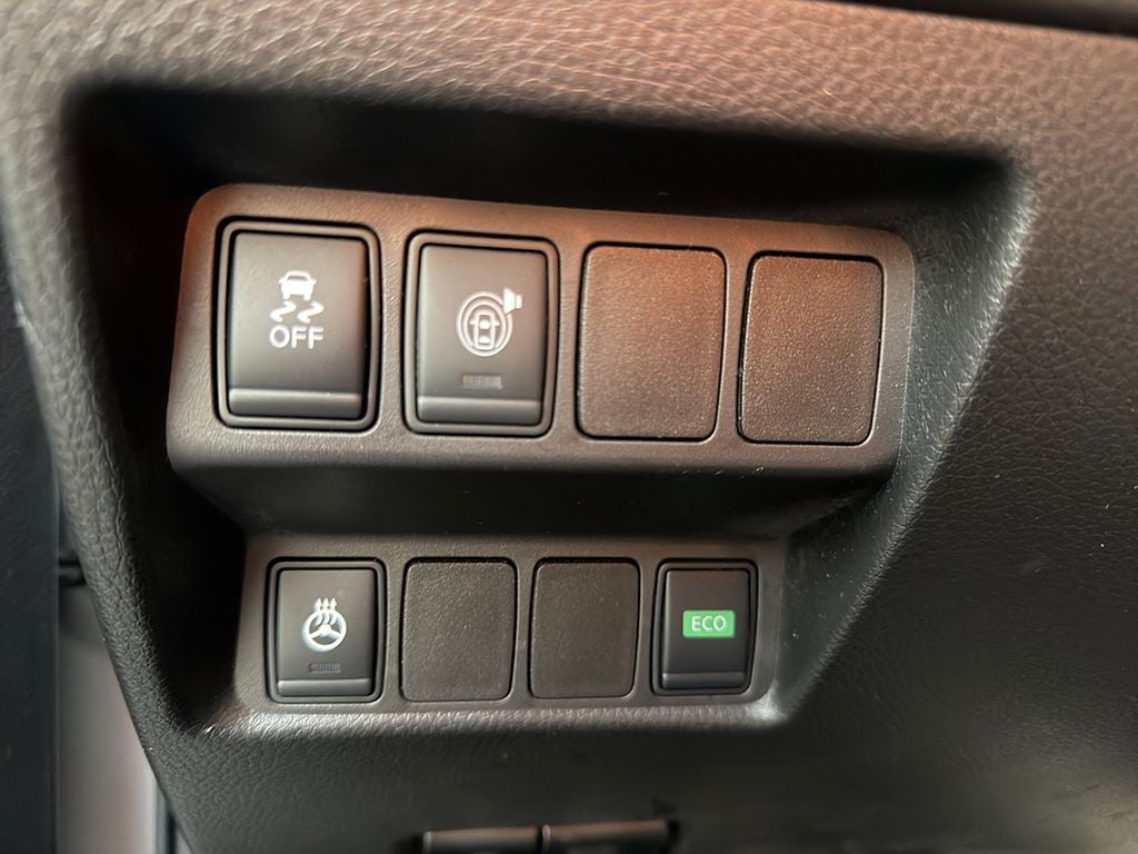 2017 Nissan Rogue Sport SL