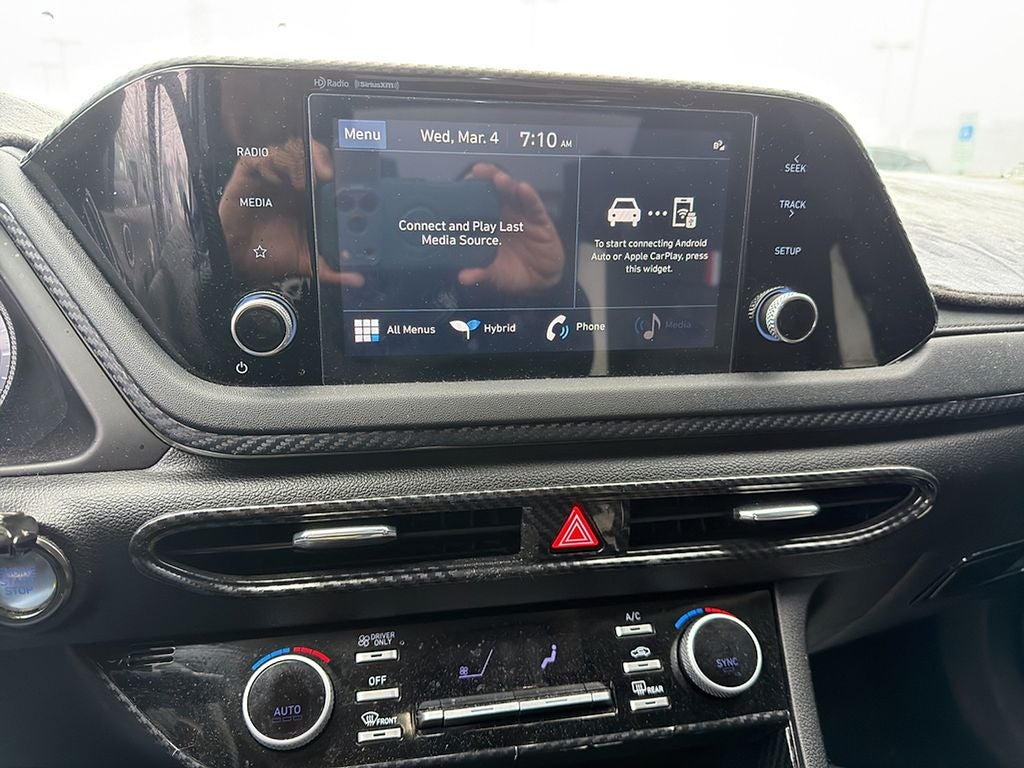 2023 Hyundai Sonata Hybrid Blue