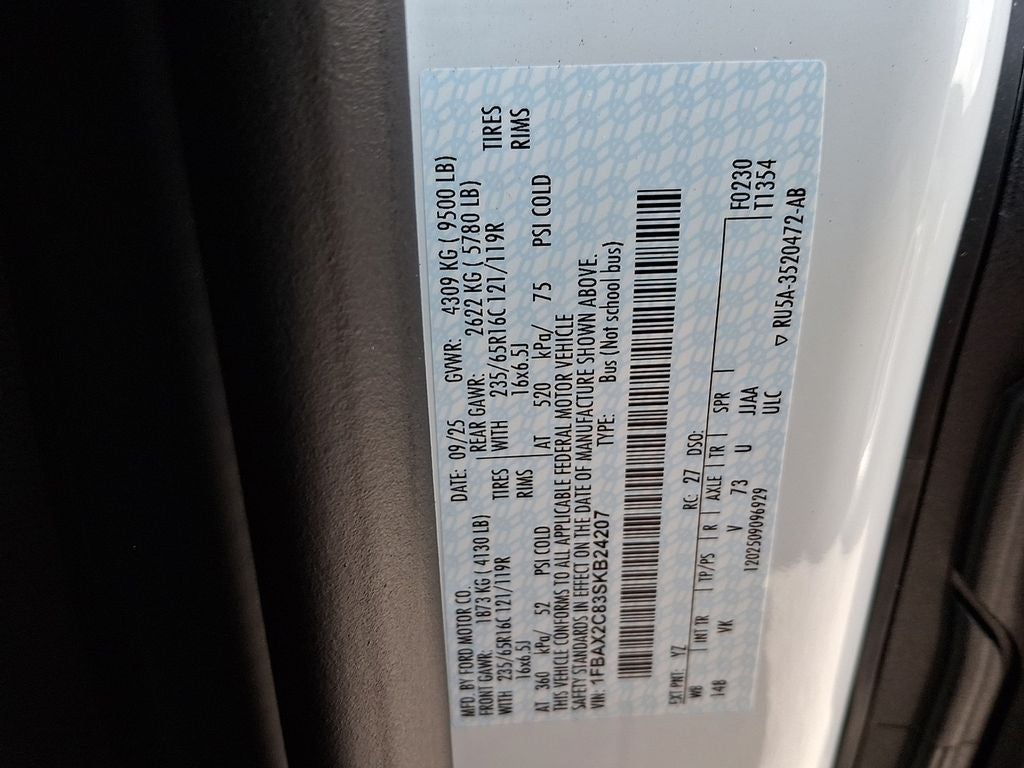 2025 Ford Transit Wagon XL