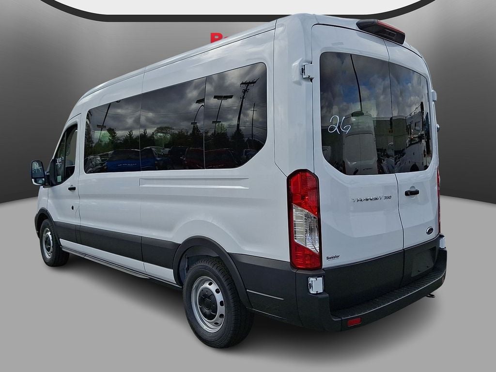 2025 Ford Transit Wagon XL