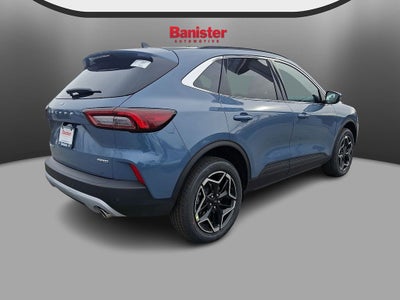 2026 Ford Escape Platinum