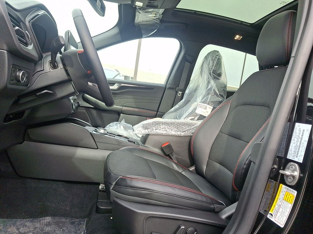 2026 Ford Escape ST-Line Elite