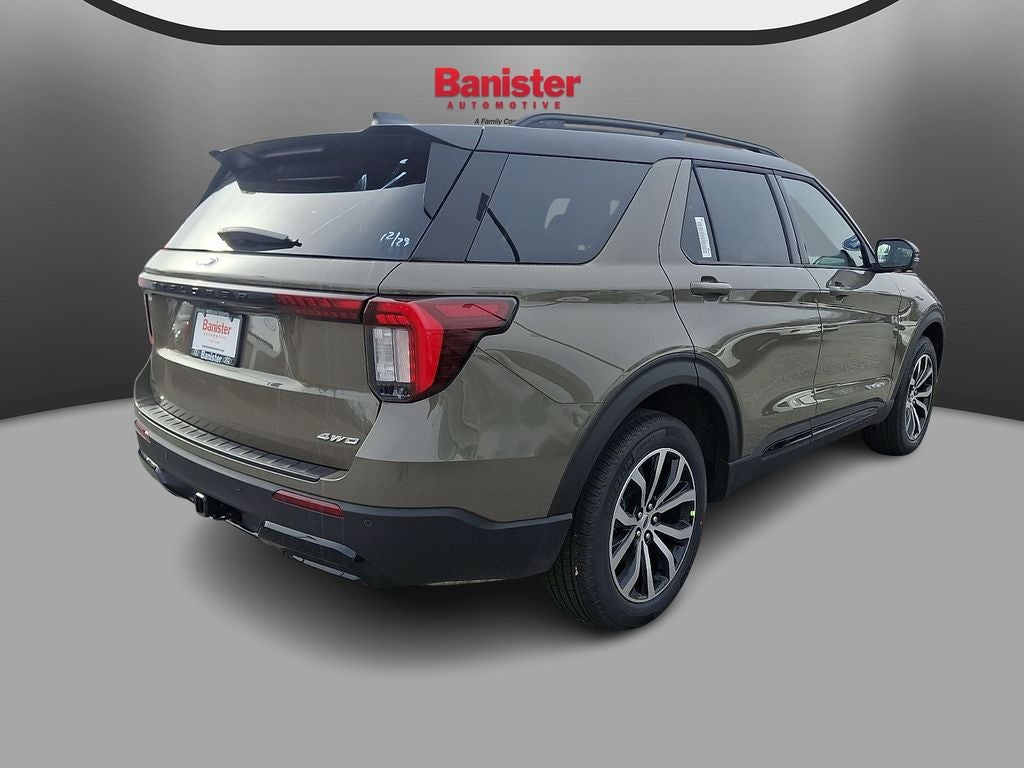 2026 Ford Explorer ST-Line