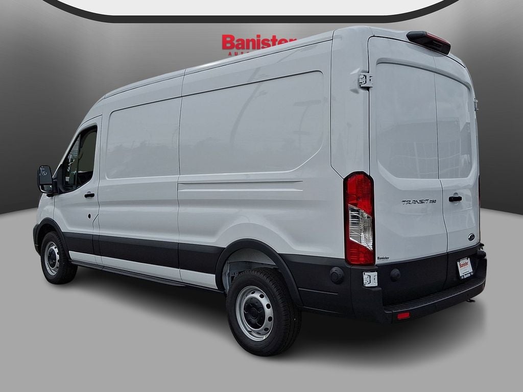 2025 Ford Transit Van Base