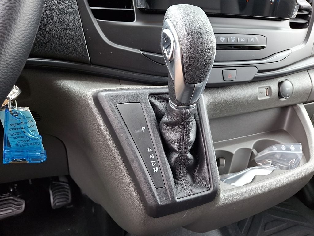 2025 Ford Transit Van Base
