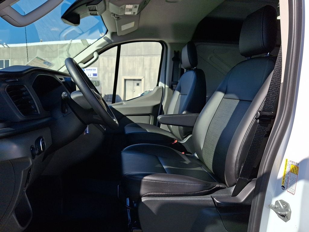 2025 Ford Transit Van Base