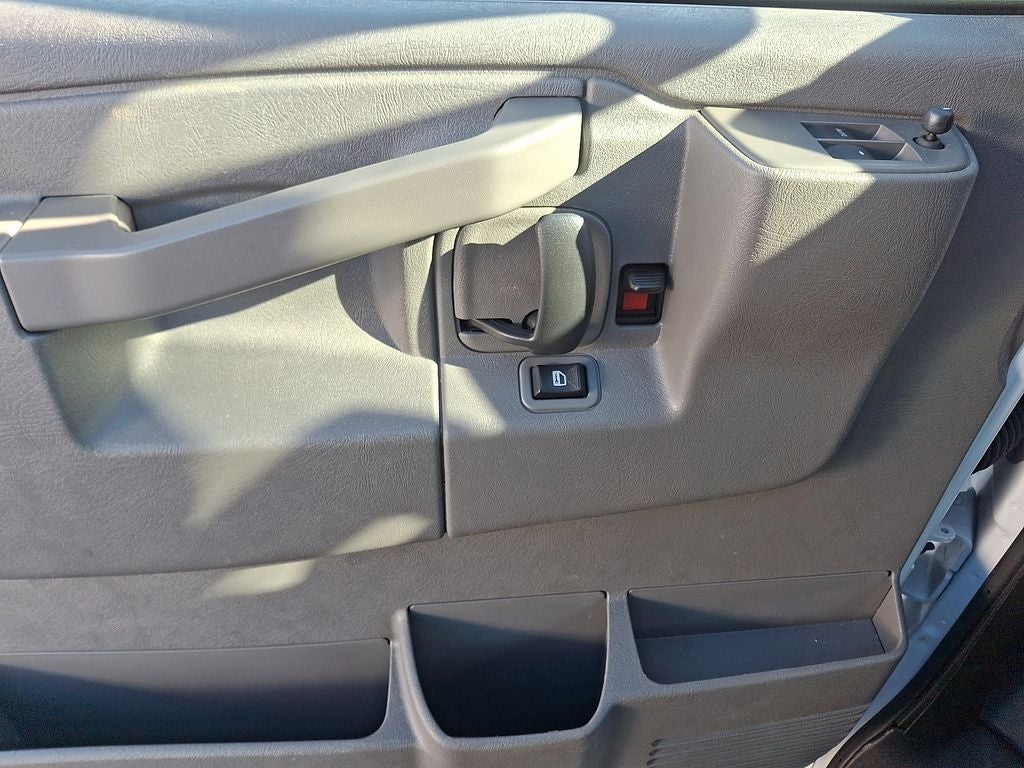 2024 GMC Savana Work Van