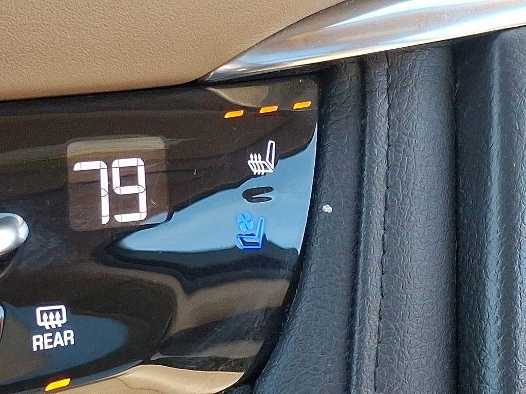 2019 Cadillac XT5 Platinum