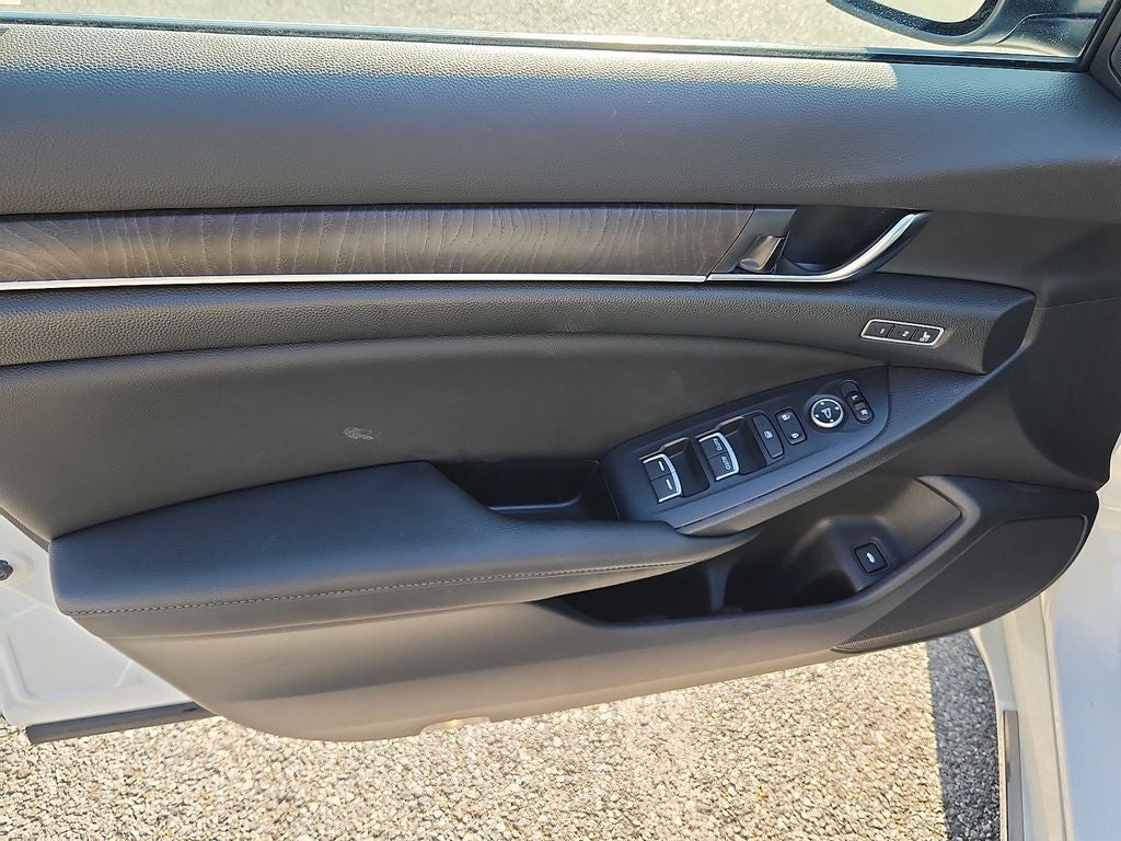 2020 Honda Accord Hybrid Touring