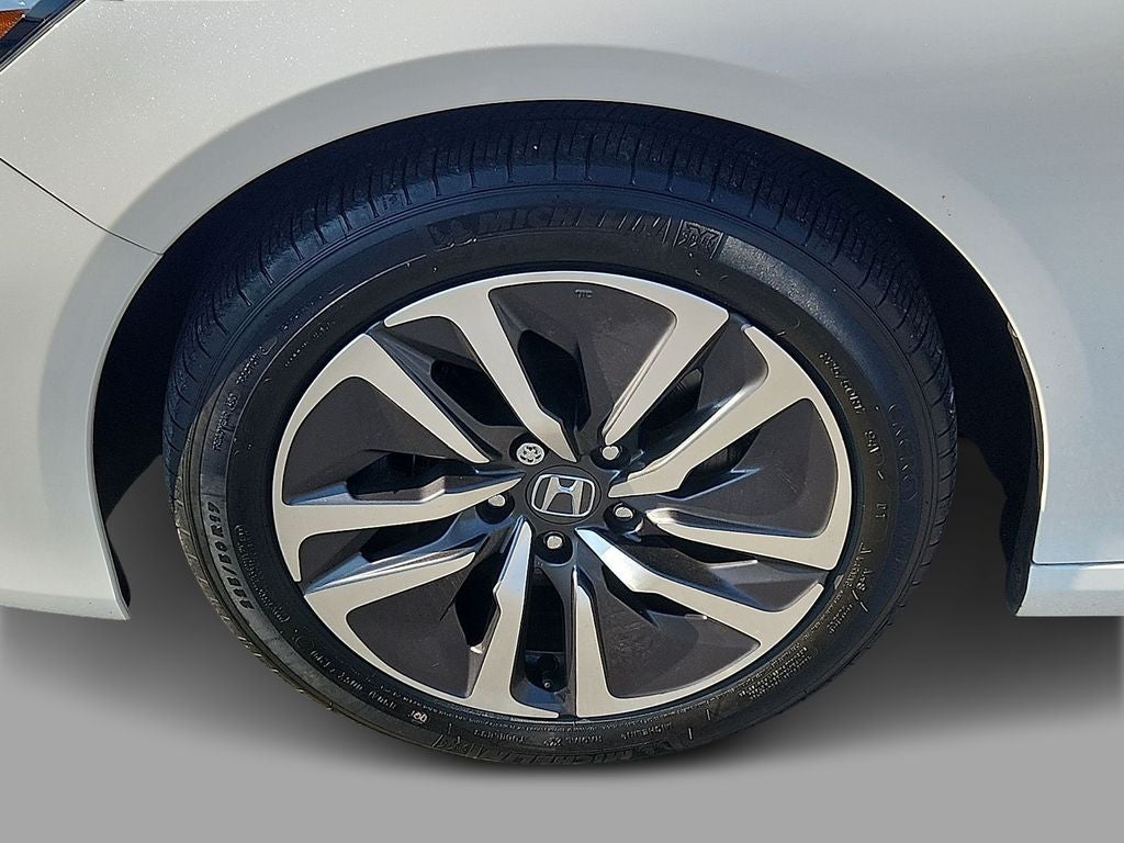 2020 Honda Accord Hybrid Touring