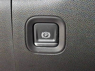 2020 Chevrolet Silverado Custom