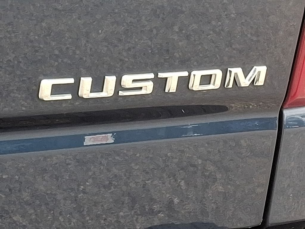 2020 Chevrolet Silverado Custom