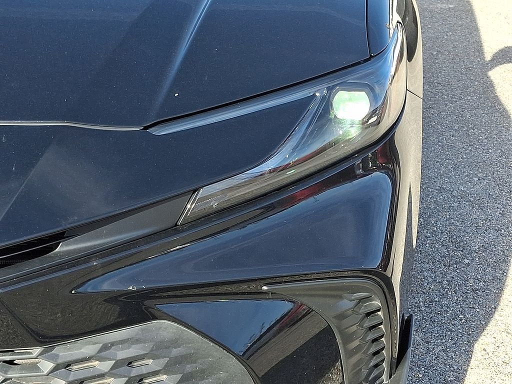 2025 Toyota Camry Hybrid SE