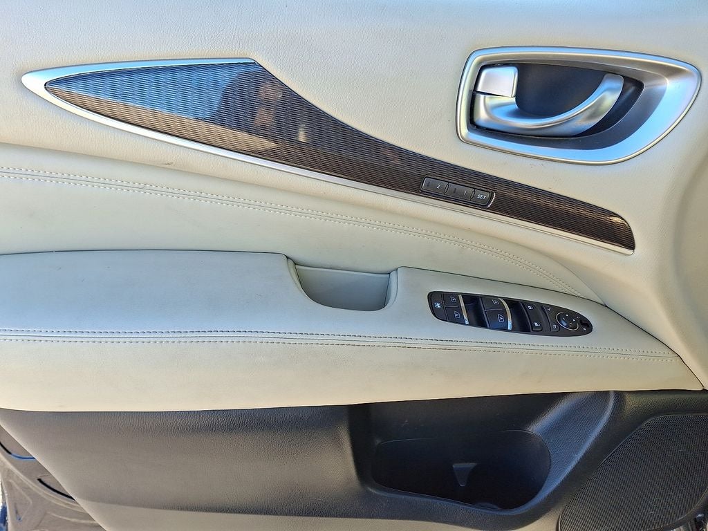 2016 INFINITI QX60 Base