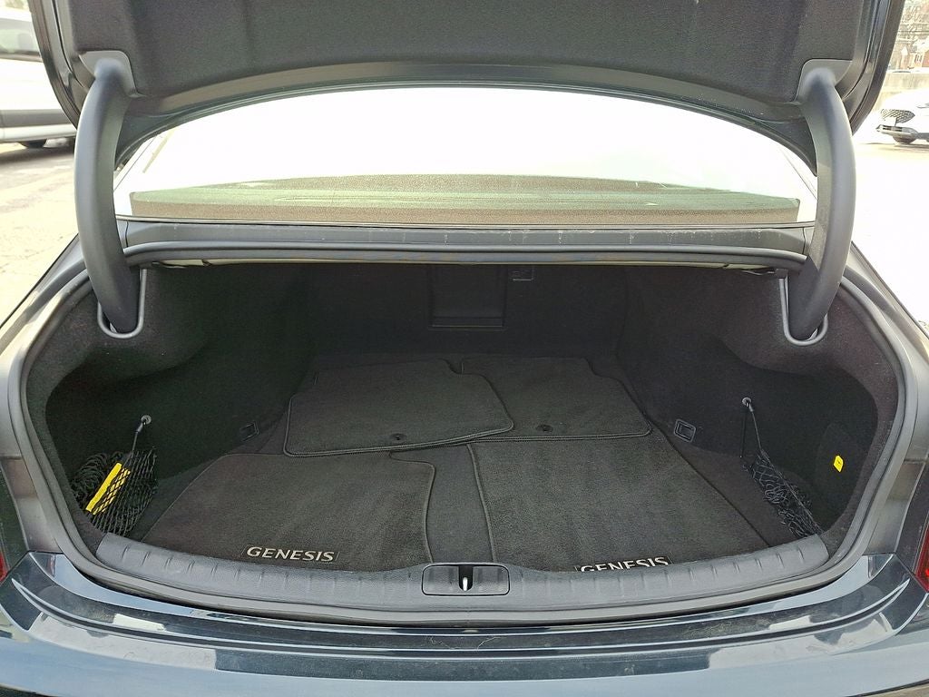 2023 Genesis G80 2.5T