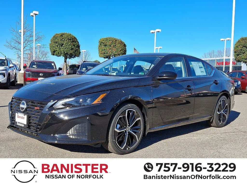 2025 Nissan Altima SR