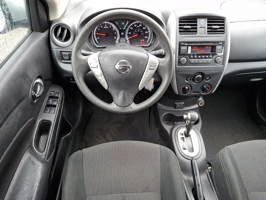 2018 Nissan Versa SV