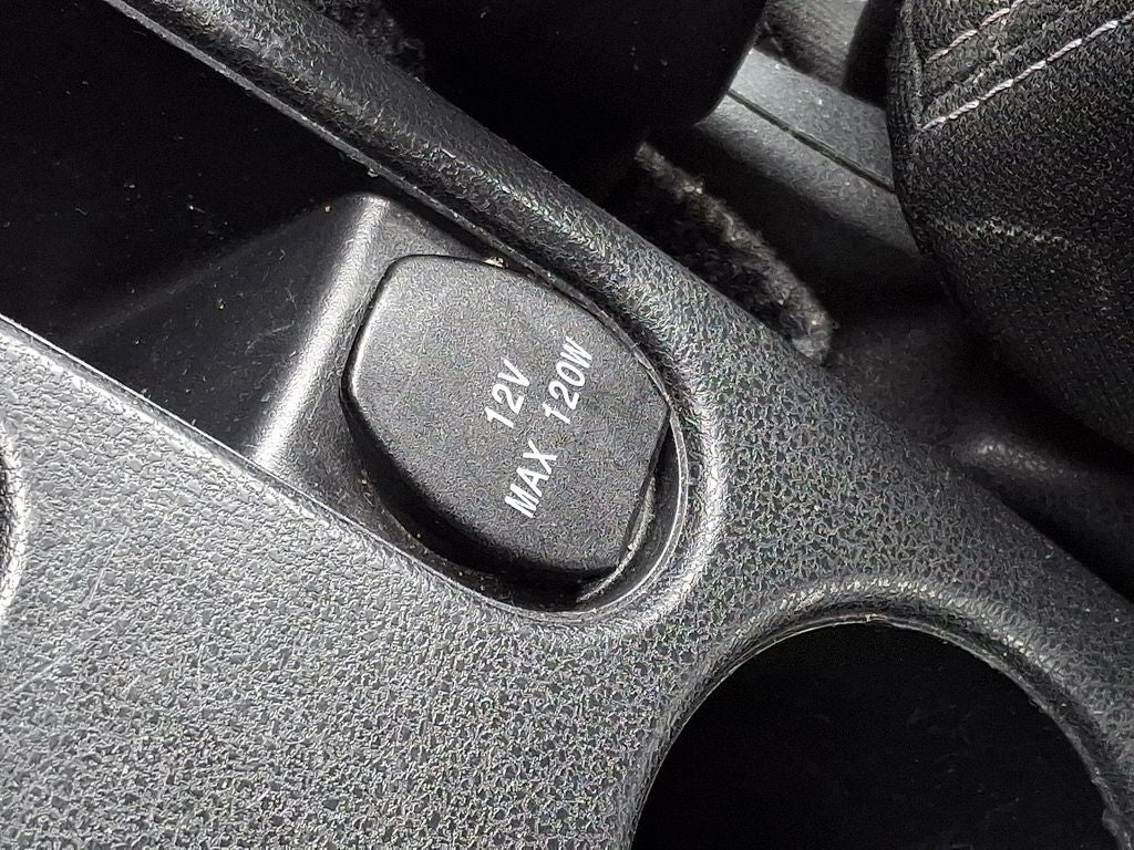 2018 Nissan Versa SV