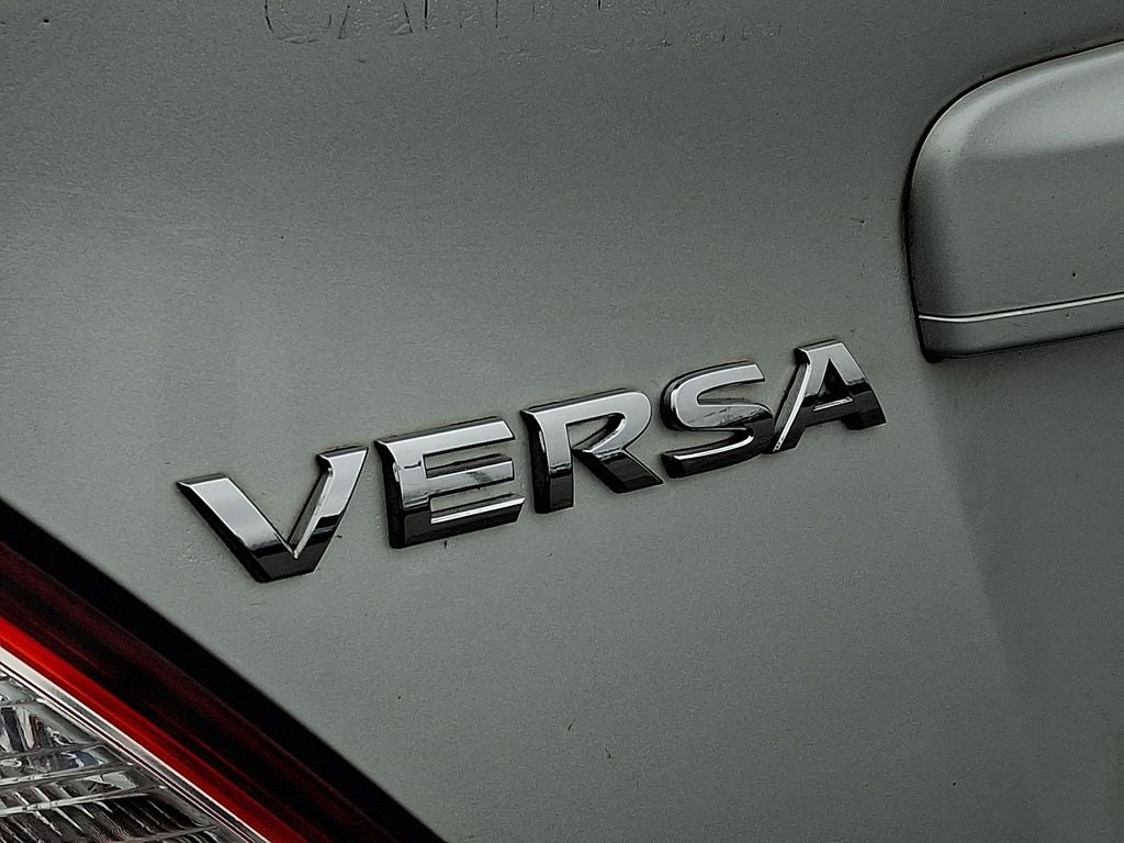 2018 Nissan Versa SV