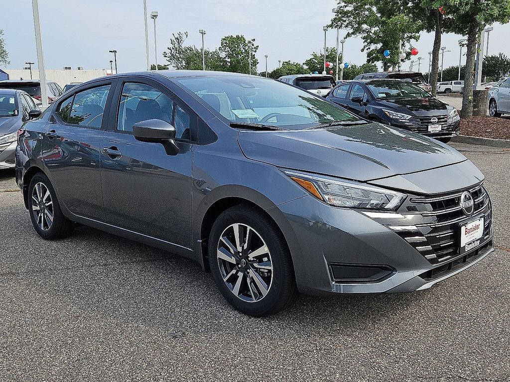 2025 Nissan Versa SV