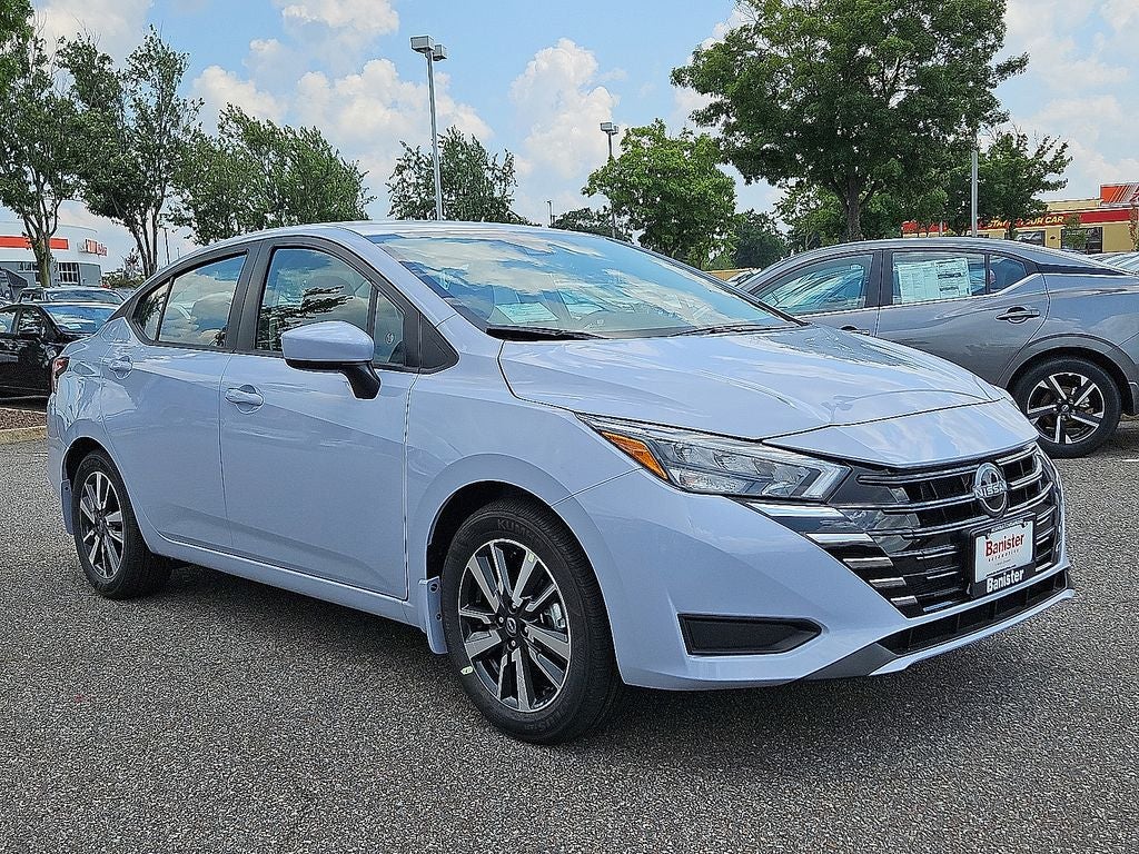 2025 Nissan Versa SV