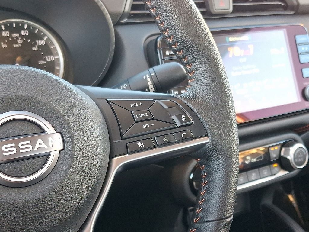 2025 Nissan Versa SR