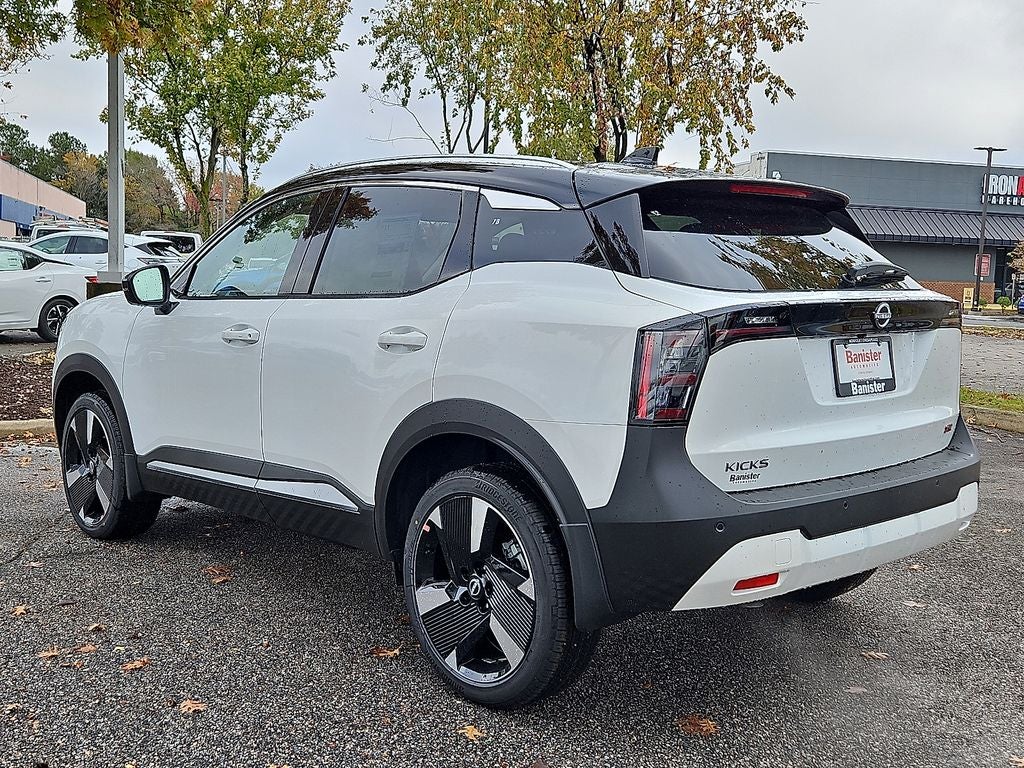 2026 Nissan Kicks SR