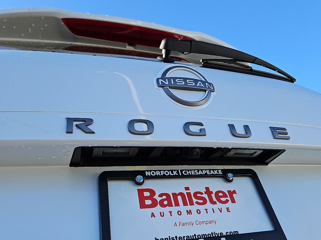 2026 Nissan Rogue SV