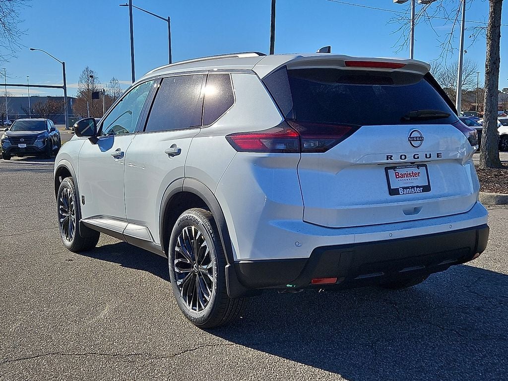 2026 Nissan Rogue Dark Armor