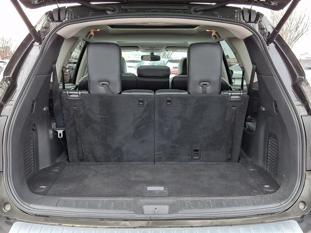 2017 Nissan Pathfinder SL