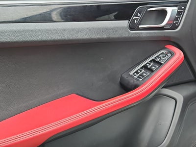 2018 Porsche Macan Base