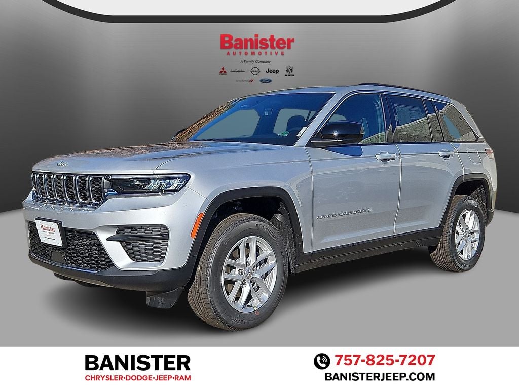 2025 Jeep Grand Cherokee GRAND CHEROKEE LAREDO X 4X4