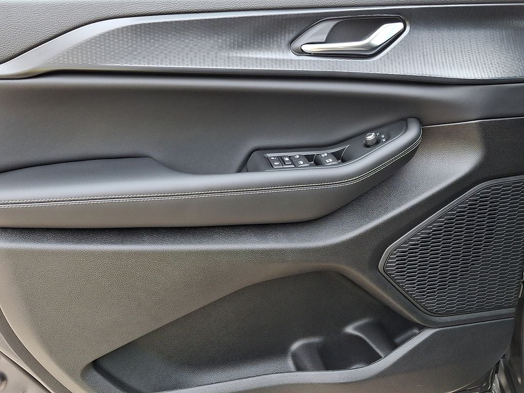 2026 Jeep Grand Cherokee GRAND CHEROKEE LAREDO 4X4