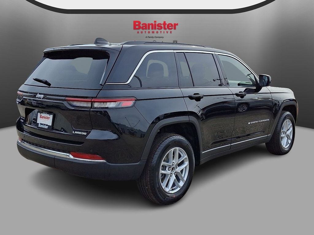 2026 Jeep Grand Cherokee GRAND CHEROKEE LAREDO 4X4