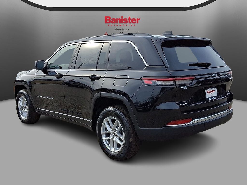 2026 Jeep Grand Cherokee GRAND CHEROKEE LAREDO 4X4