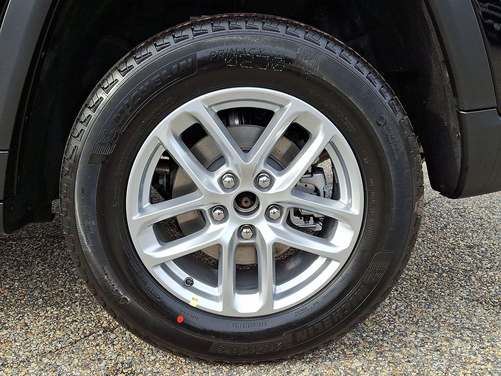 2026 Jeep Grand Cherokee GRAND CHEROKEE LAREDO 4X4