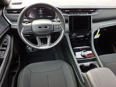 2026 Jeep Grand Cherokee GRAND CHEROKEE LAREDO 4X4