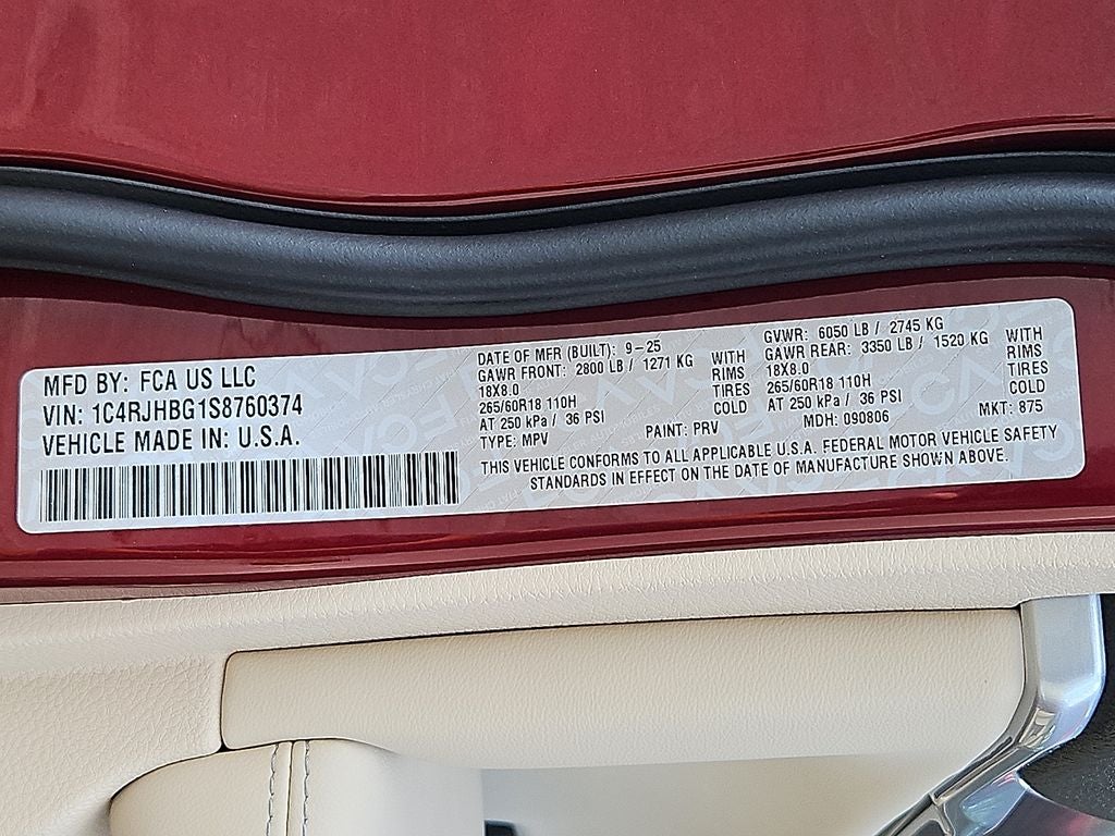 2025 Jeep Grand Cherokee GRAND CHEROKEE LIMITED 4X4