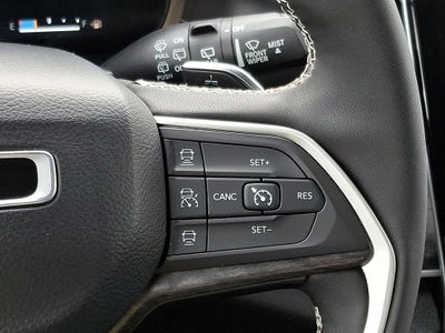 2023 Jeep Grand Cherokee L Limited 4x2