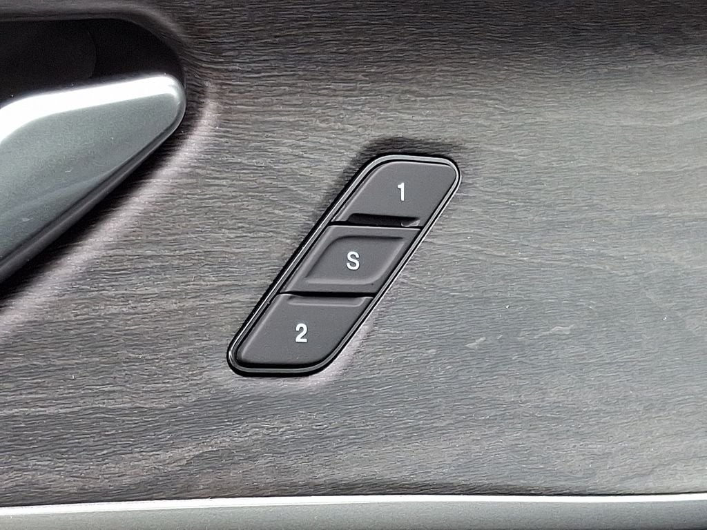 2023 Jeep Grand Cherokee L Limited 4x2