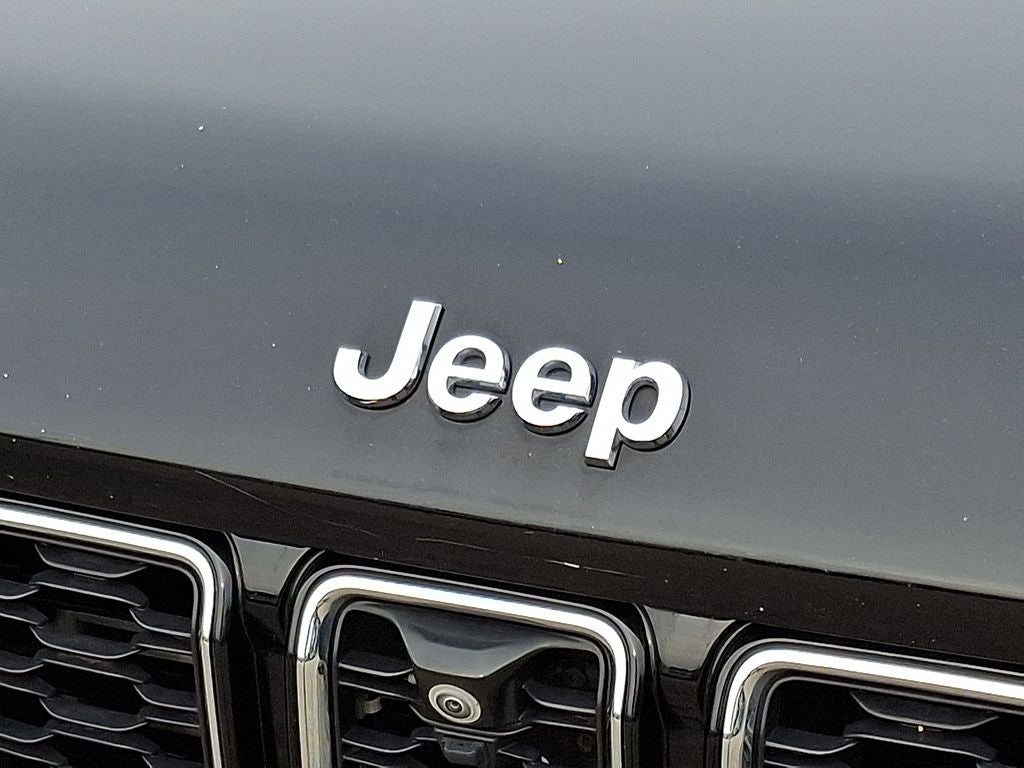 2023 Jeep Grand Cherokee L Limited 4x2